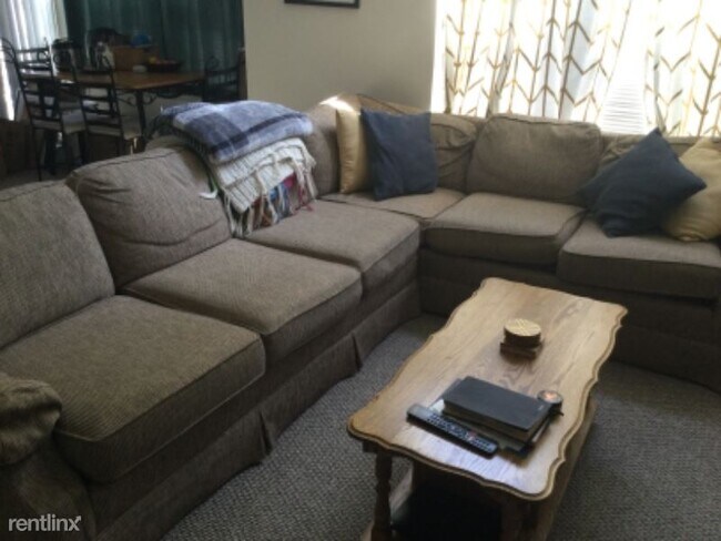 Foto del edificio - 2 br, 2 bath Condo - 216 Fox Meadow Drive ...