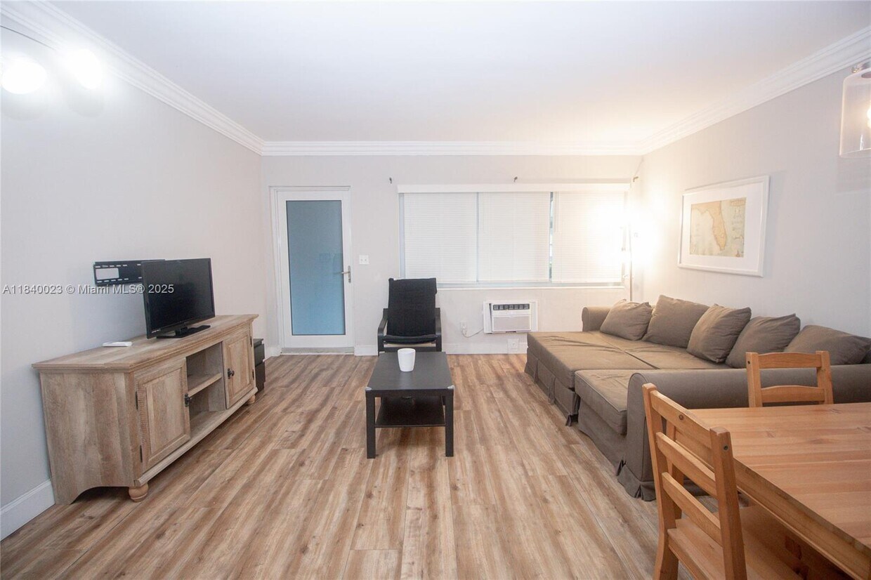 Foto principal - 600 Layne Blvd