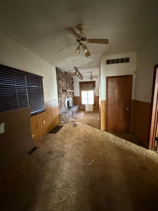 Foto del edificio - 989 W Packard St