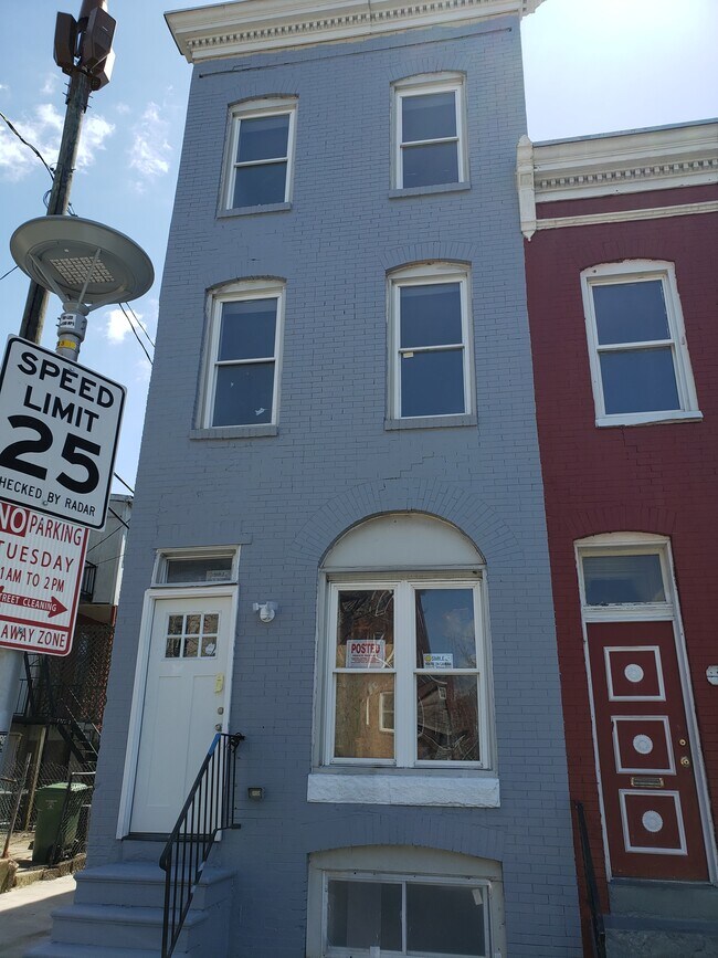 Building Photo - 2243 Orem Ave