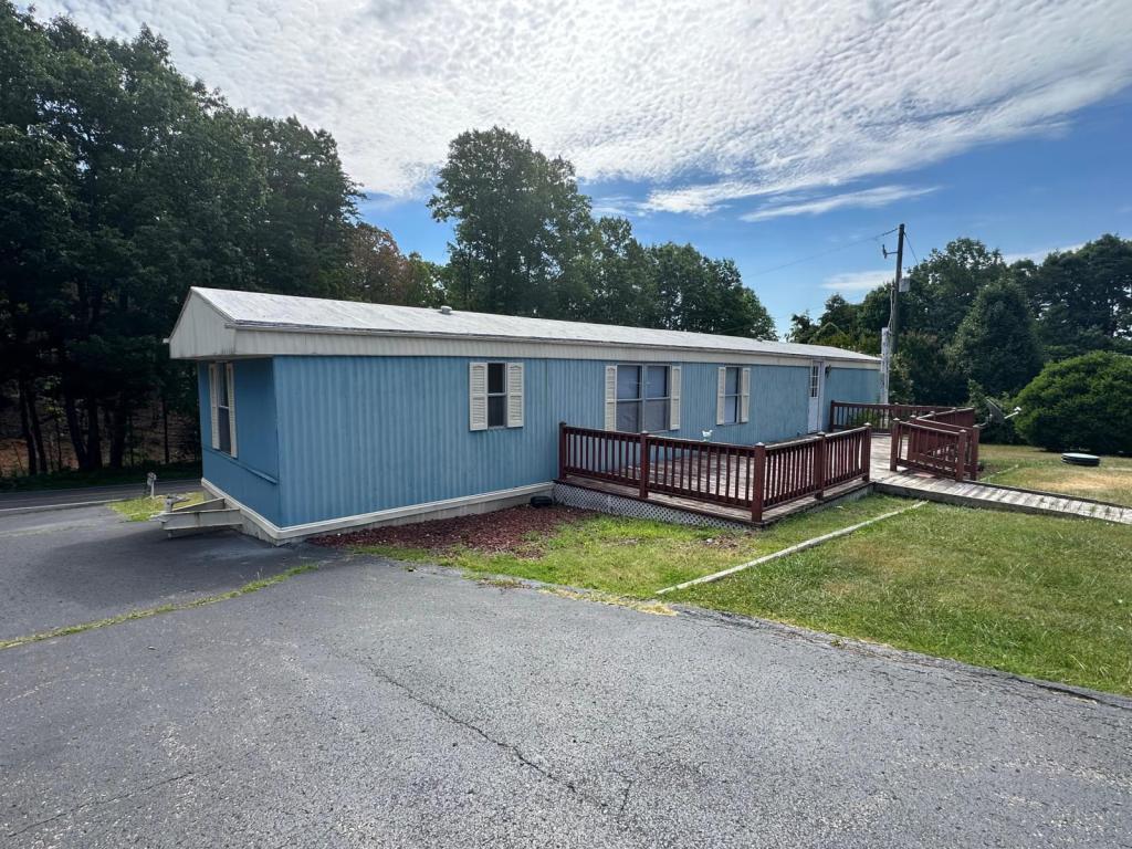 Primary Photo - 269 Hopkins Rd