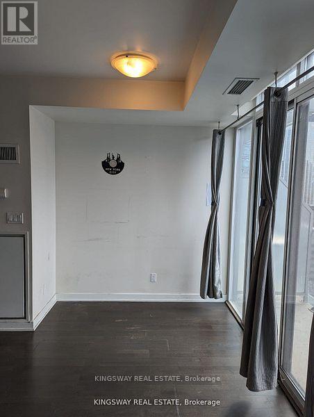 Photo du bâtiment - 126 Simcoe St