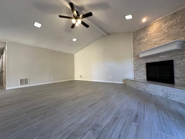 Building Photo - 328 Towne House Ln