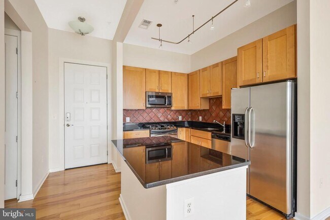 Foto del edificio - 2200 N Westmoreland St