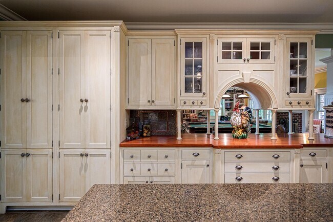 Foto del edificio - 3943 Criswell Dr