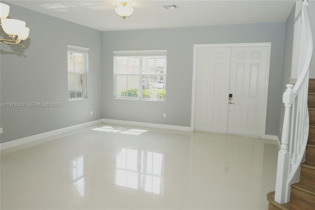 Building Photo - 9701 Blue Isle Bay