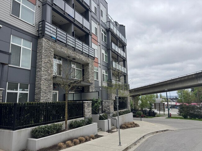 Photo du bâtiment - 11077 Ravine Rd