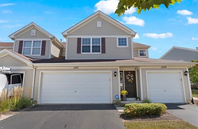 Building Photo - 1247 Waverly Dr