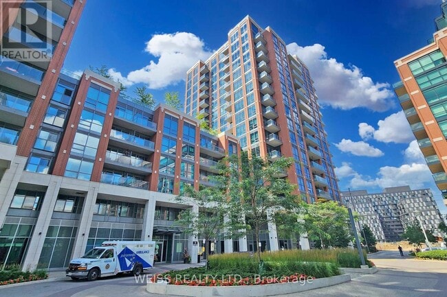 Building Photo - 31-231 Tippett Rd