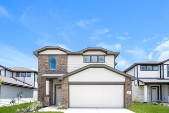 Building Photo - 24719 Linaria Dr