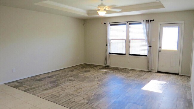 Foto del edificio - Open Floorplan in Fort Worth