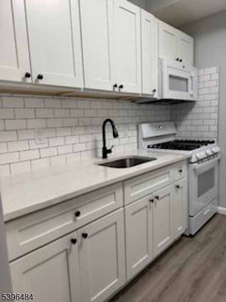 Building Photo - 118-120 W 2nd Ave