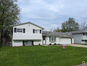 608 Grantwood Ave