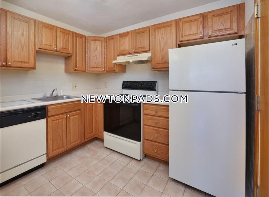 Primary Photo - 288 Grove St
