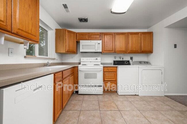Foto del edificio - 1069 S 80 E