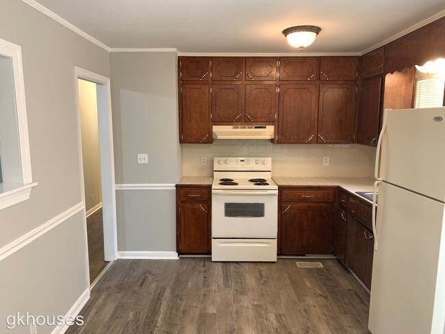 Building Photo - 4 br, 2 bath House - 5508 Crestview Dr
