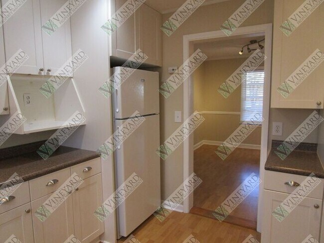 Building Photo - 4452 Collins Cir