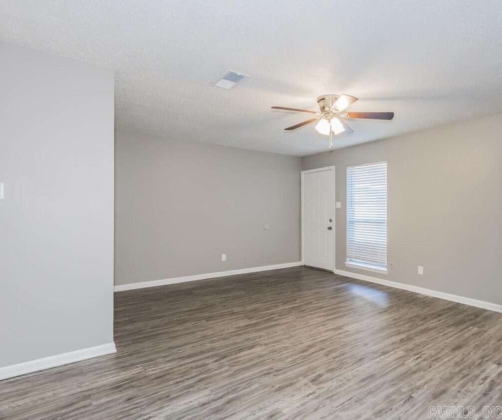 21 E Laramie Dr, Sherwood, AR 72120 Townhome Rentals in Sherwood AR