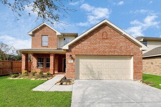 Building Photo - 2142 Vermillion Oak St