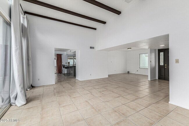 Foto del edificio - 16216 N 33rd Dr