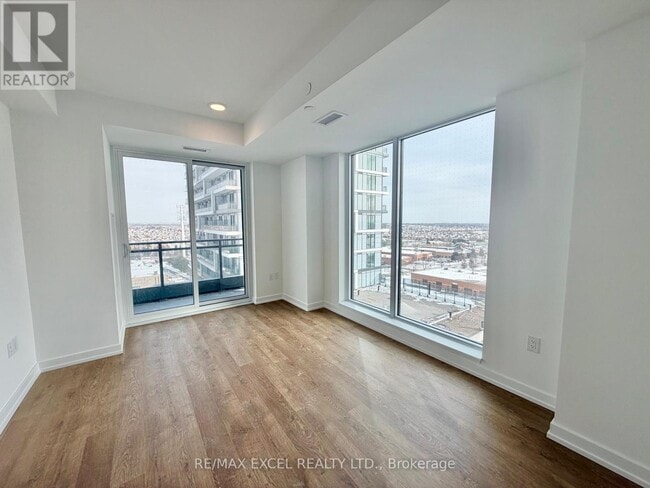 Photo du bâtiment - 9763 Markham Rd