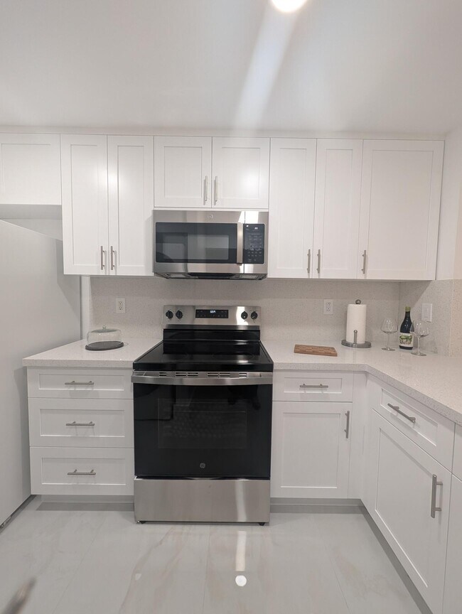 Foto del edificio - 10317 NW 9th St