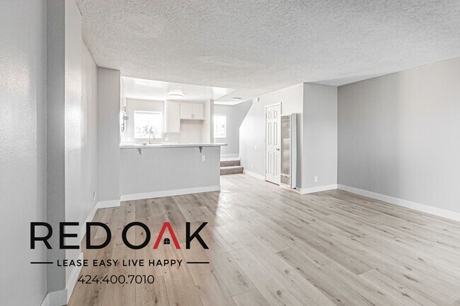 Foto del edificio - 3710-3750 E Fountain Ave