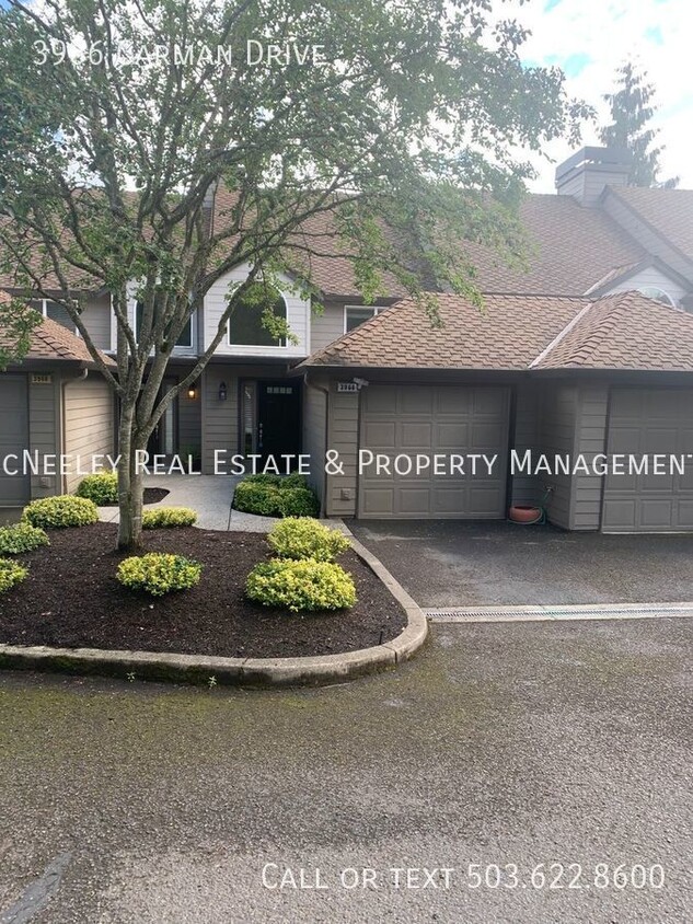 Primary Photo - Uplands Park, Two bedroom Condo with View ...