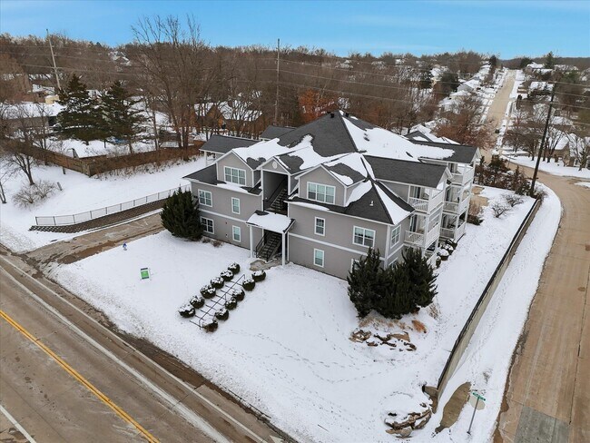 Foto del edificio - 2212 Chapel Hill Rd