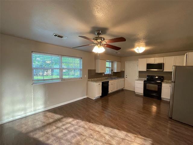 Building Photo - 712 SW Sunnybrook Dr