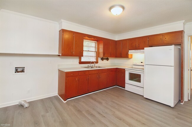 Foto del edificio - 2 br, 1 bath House - 606 E Cardinal St