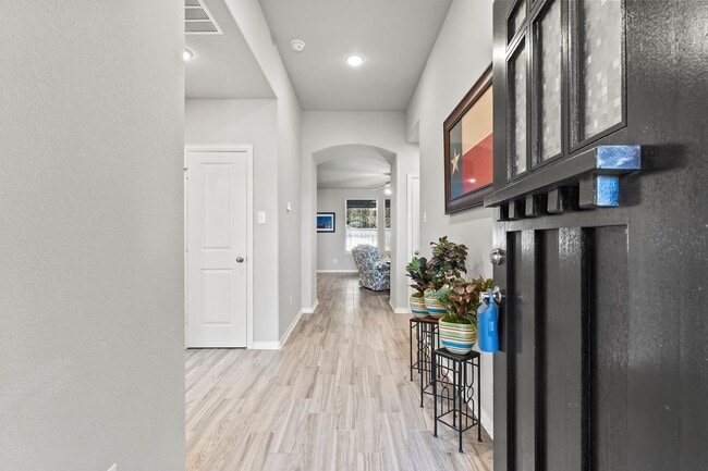 Building Photo - 3815 Wright's Landing Dr