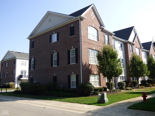 Building Photo - 8213 Katrina Way