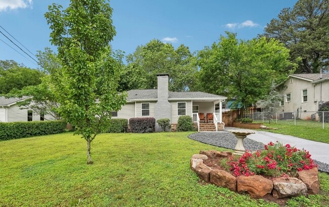 Foto del edificio - 1605 Wellswood Dr SE