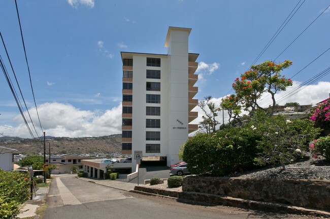 Foto del edificio - PRIVATE 2/BD 2 BA, LARGE ENCLOSED LANAI WI...