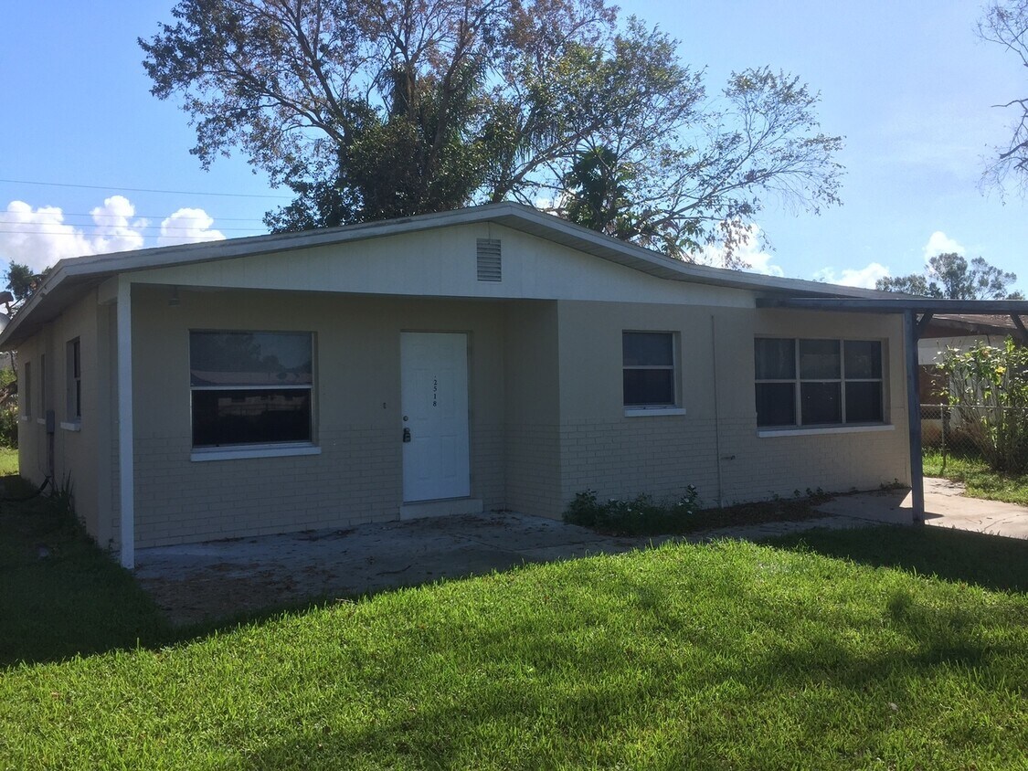 Primary Photo - 3 Bedroom, 2 Bath Single Family Home
