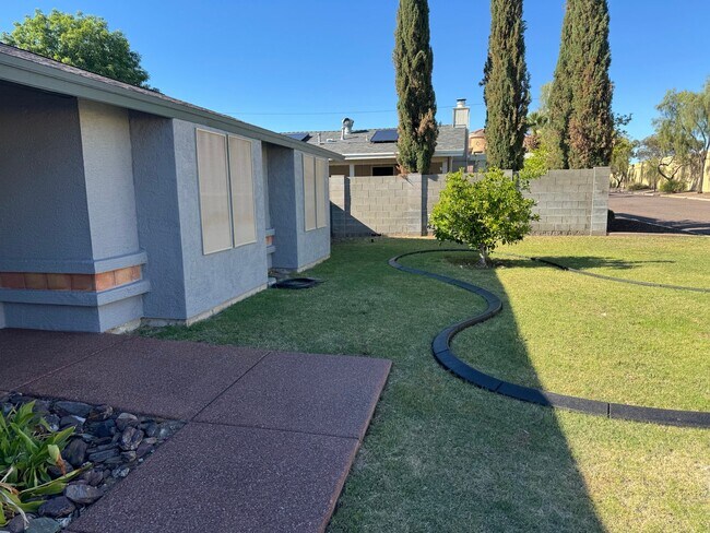 Foto del edificio - 6038 N 17th Pl