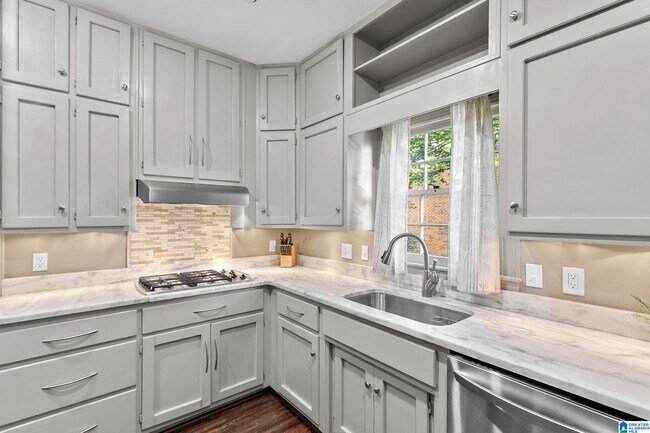 Foto del edificio - 1227 33rd St S