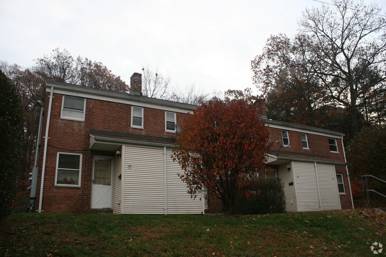 Foto del edificio - 145 Cannon Rd