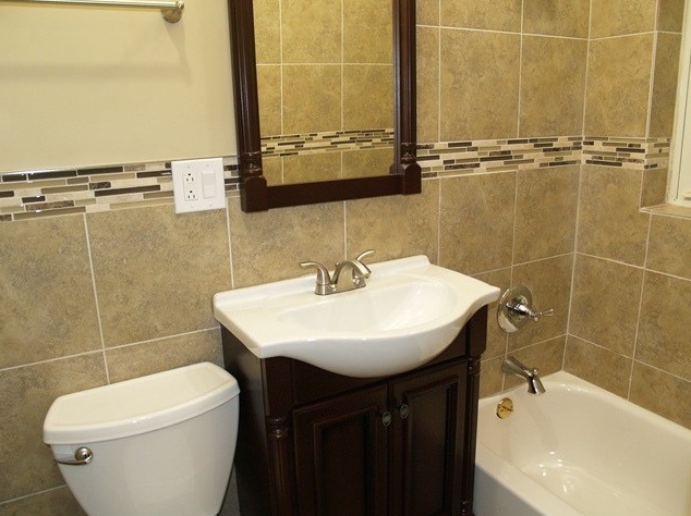 Interior Photo - 4024 N Ashland Ave