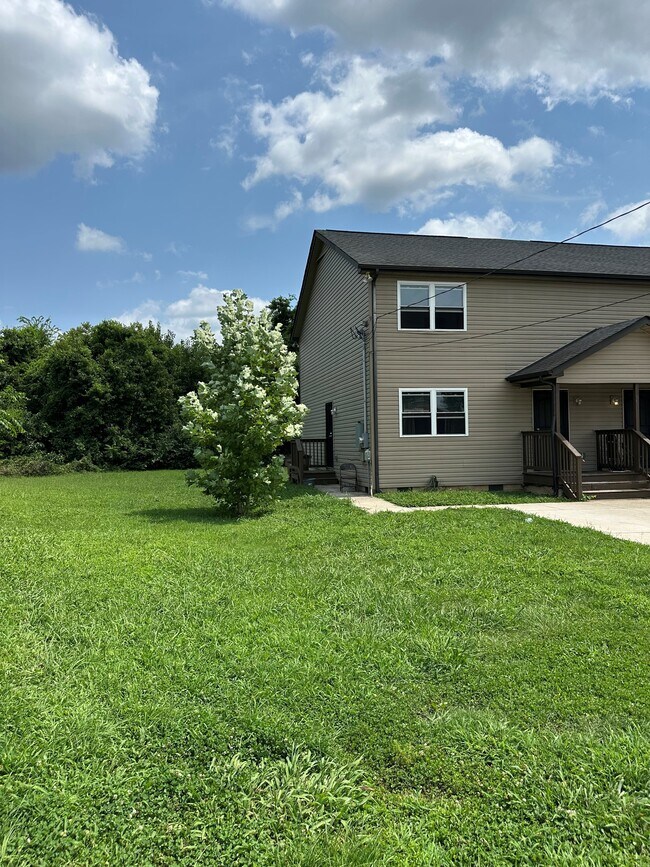 Foto del edificio - 105 Chesapeake Ct