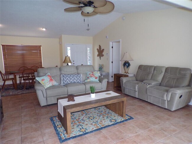 Building Photo - 1412 Grebe Ct