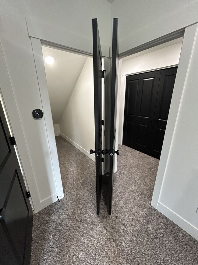 Foto del edificio - Cutler House