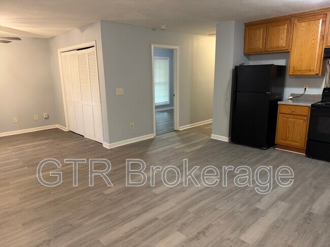 Foto del edificio - 1145 Booker Ave SW