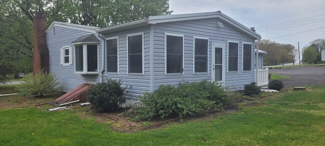 Building Photo - 300 Quinton-Marlboro Rd