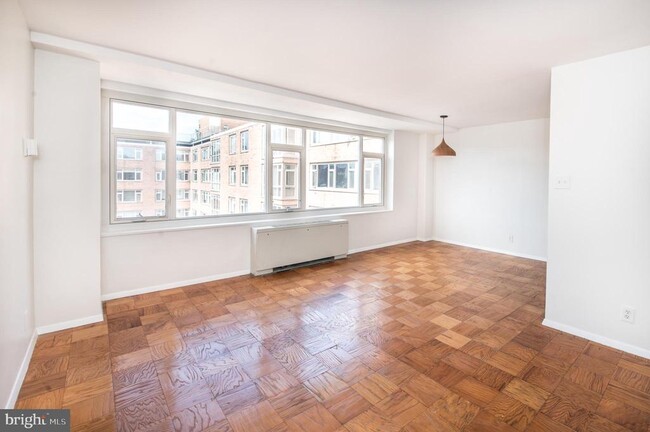 Building Photo - 1545 18th St NW
