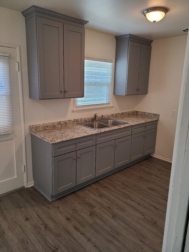 6736 Marcelle St, Paramount, CA 90723 House Rental in Paramount, CA