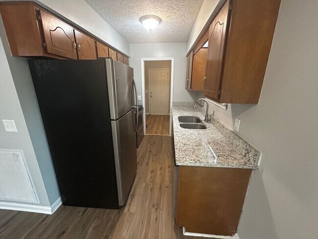 Foto del edificio - 4217 Winterbrook Rd