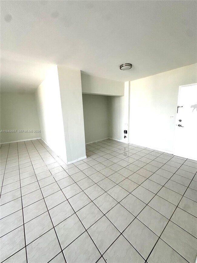 Foto del edificio - 7441 Wayne Ave