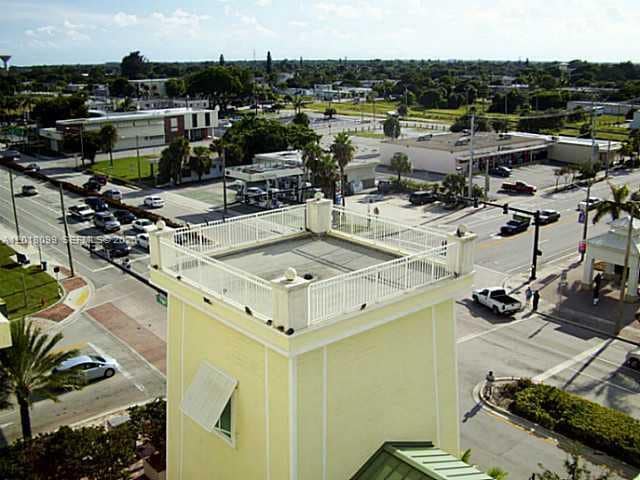 Foto del edificio - 350 N Federal Hwy